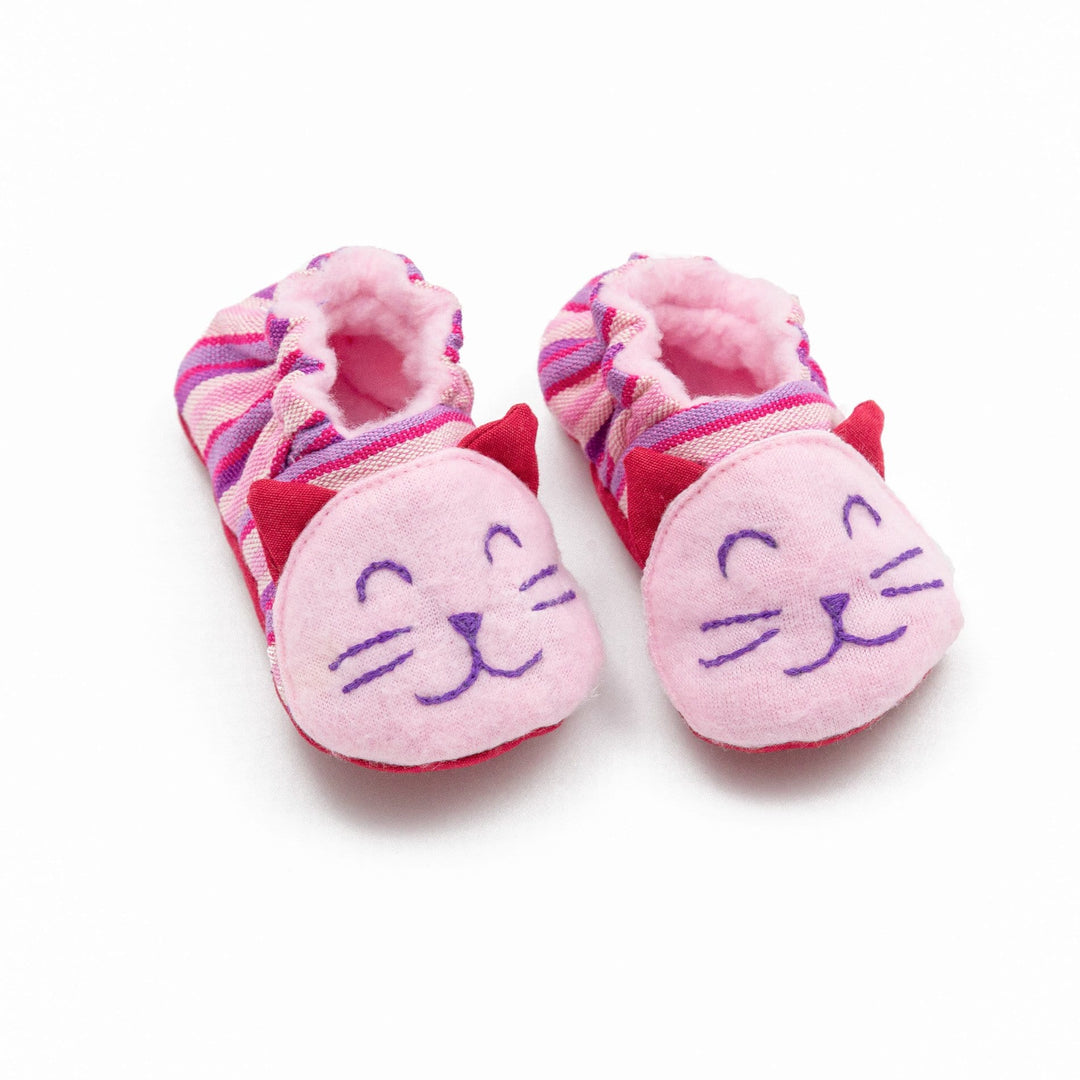 Kitty Baby Booties by Upavim Crafts