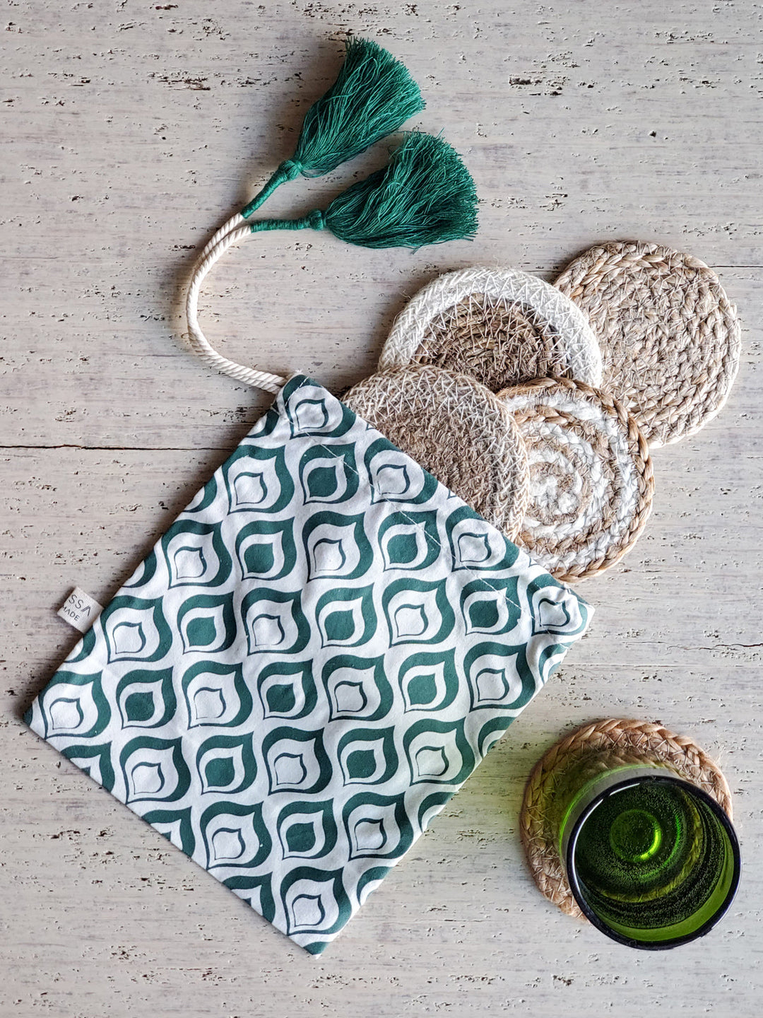 Natural Coaster Gift Set with Green pouch by KORISSA